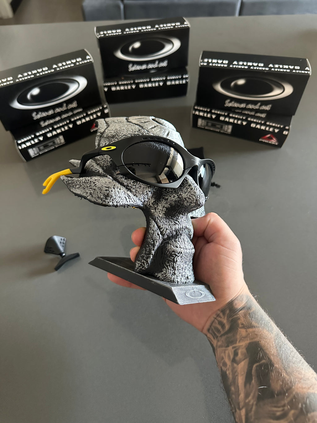 Oakley Plantaris Podpah