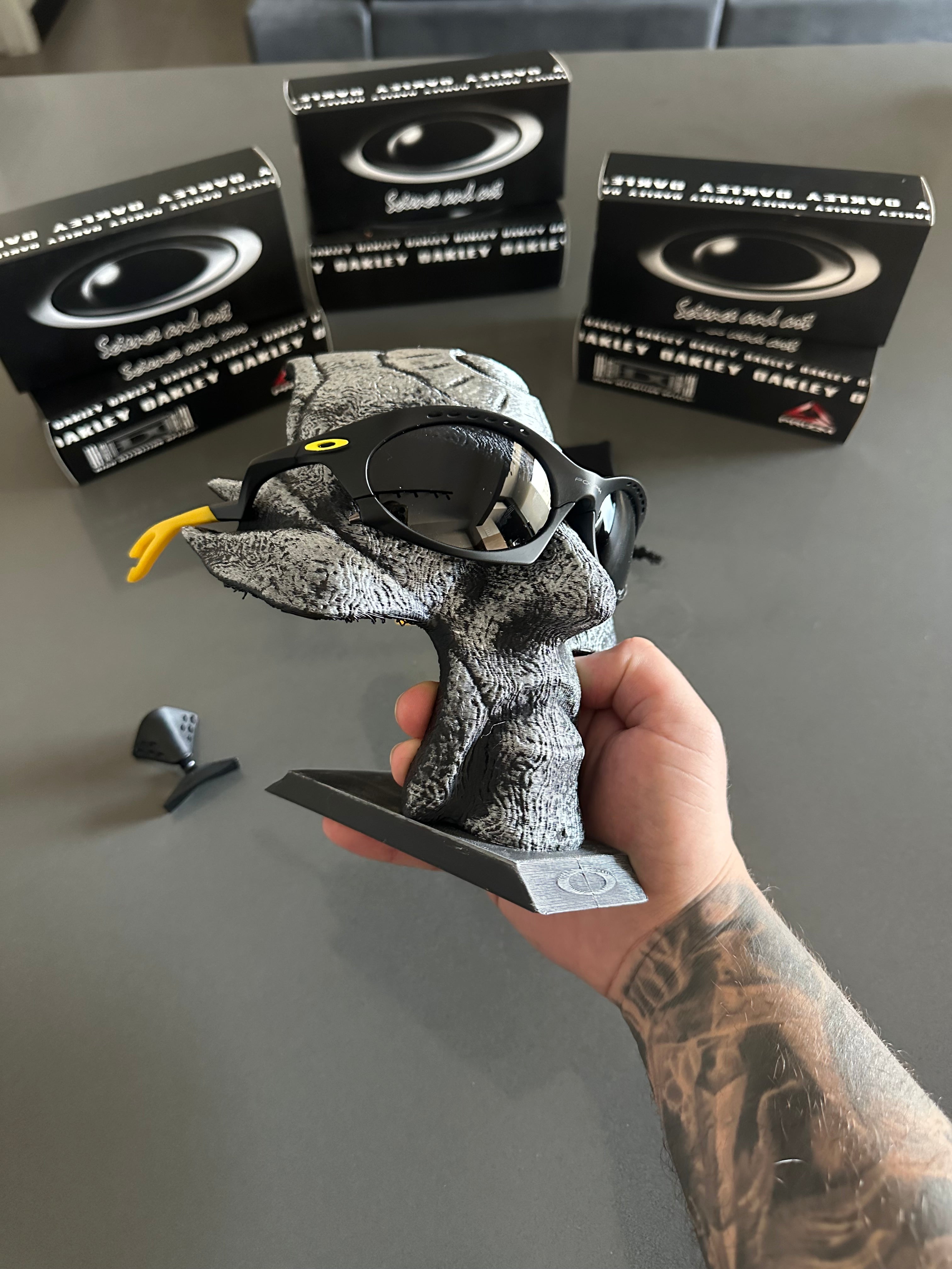 Oakley Plantaris Podpah