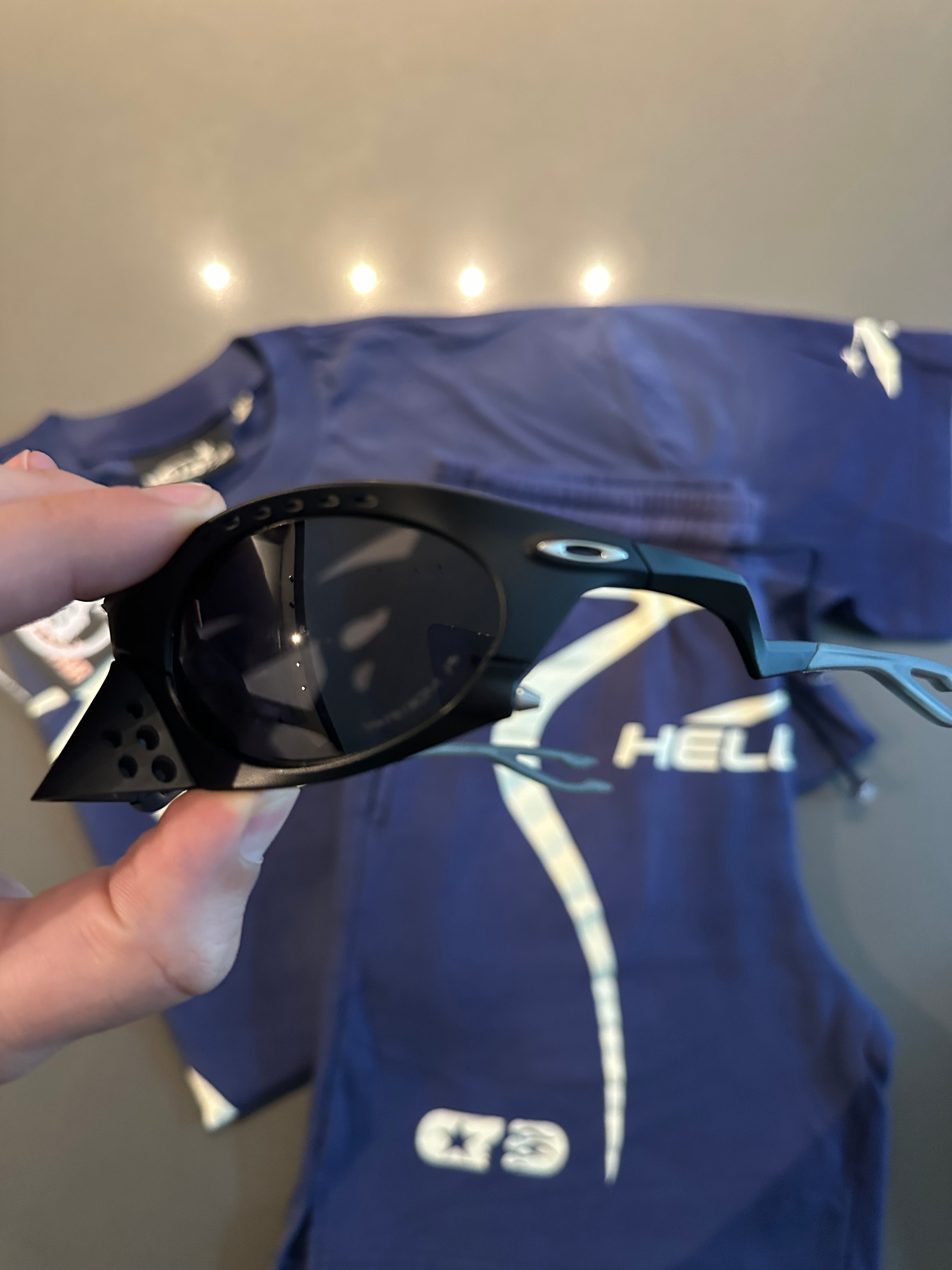 Oakley Plantaris All Black