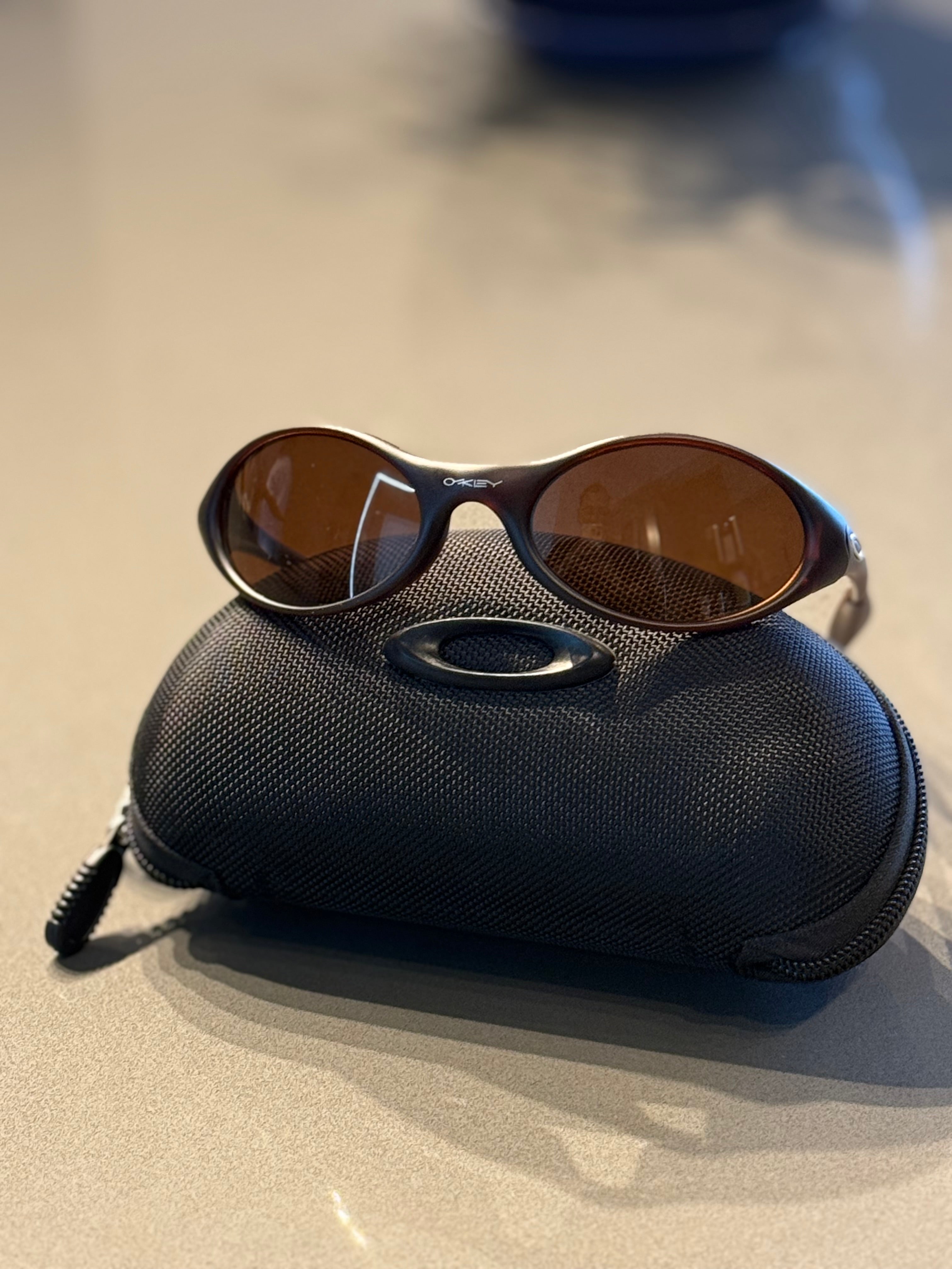 Oakley Eye jacket coffe