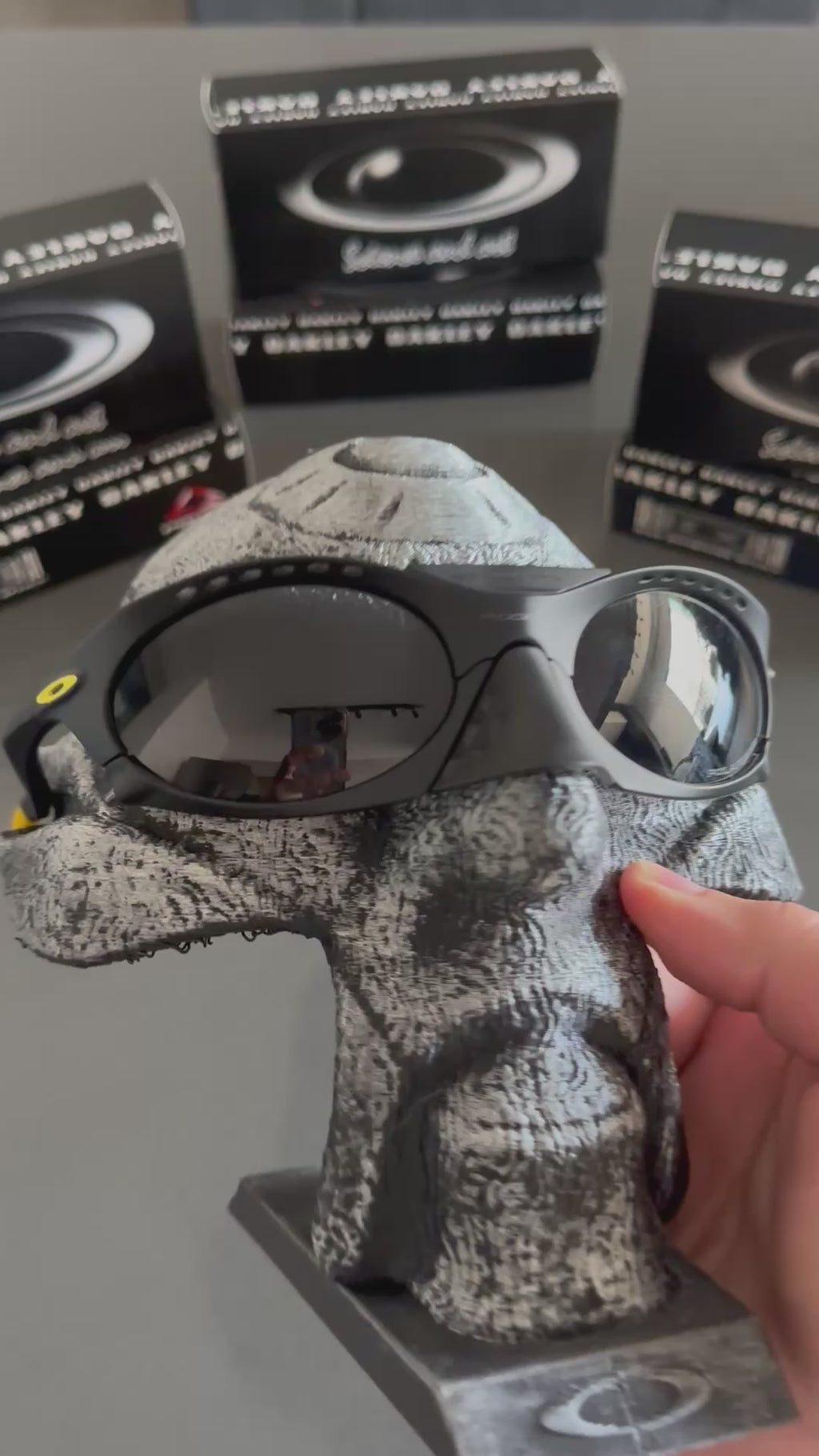 Oakley Plantaris Podpah