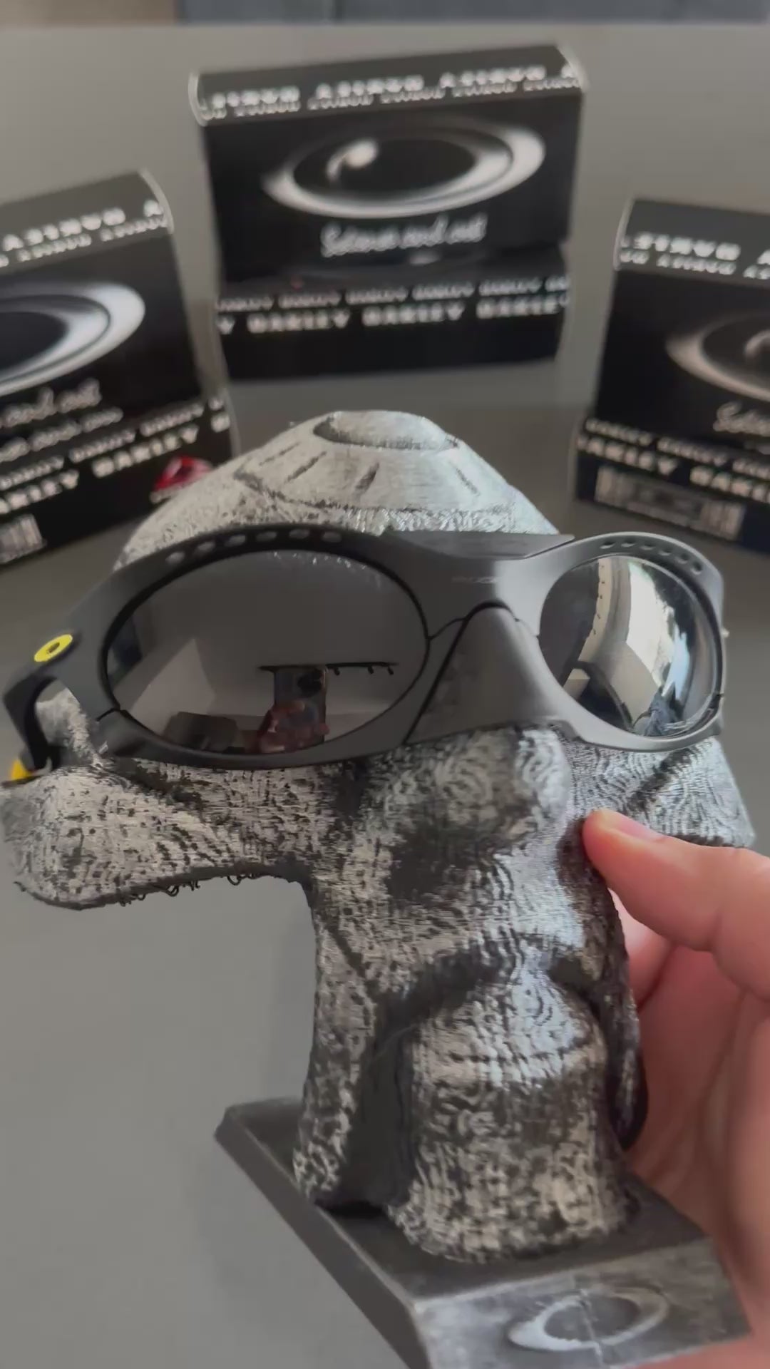 Oakley Plantaris Podpah